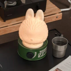 THE MONSTERS Home Of Elves Series-Vinyl Doll Lamp -Outlet Mega Plush Store 20231130 165511 754458 1200x1200