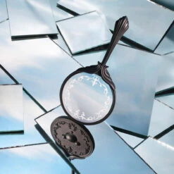 SKULLPANDA Image Of Reality Series-Handheld Mirror -Outlet Mega Plush Store 20240208 211559 054176 1200x1200