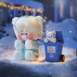 PINO JELLY Former Friend Figurine -Outlet Mega Plush Store 20240305 115735 579118 1200x1200