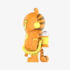 MEGA SPACE MOLLY 400% Garfield -Outlet Mega Plush Store 20240613 102942 472832 mega space molly 400 garfield mega 400 pop mart us 4 1200x1200
