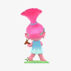 Molly Trolls Poppy Figurine -Outlet Mega Plush Store 20240710 173305 838276 molly trolls poppy figurine details 5 1200x1200