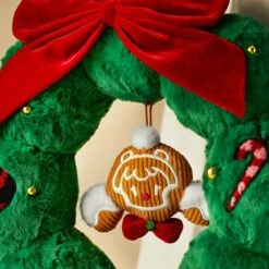 SKULLPANDA Tell Me What You Want Series Plush Wreath Pendant -Outlet Mega Plush Store 20241101 114134 014074 skullpanda tell me what you want series plush wreath pendant accessories pop mart us scene 2 1200x1200