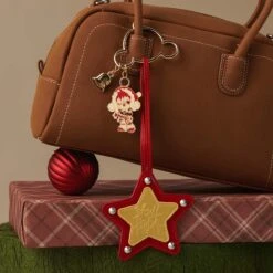 SKULLPANDA Tell Me What You Want Series Pendant Suit -Outlet Mega Plush Store 20241101 120040 780786 skullpanda tell me what you want series pendant suit still on the job accessories pop mart us scene 1 1200x1200