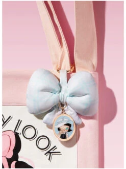 MOLLY Daily Look Series-Sachet Blind Box -Outlet Mega Plush Store 20250106 101545 133268 5 molly daily look series sachet blind box accessories details popmart us 1200x1602