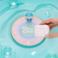 THE MONSTERS Big Into Energy Series-Wireless Charger -Outlet Mega Plush Store 20250418 173342 200126 5 the monsters big into energy series wireless charger accessories details popmart us 1200x1200