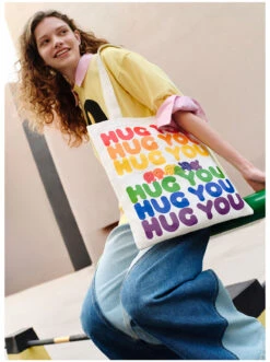 INSTINCTOY HUG YOU SERIES-Canvas Bag -Outlet Mega Plush Store 20250429 143718 631457 6 instinctoy hug you series canvas bag accessories details popmart us 1200x1606