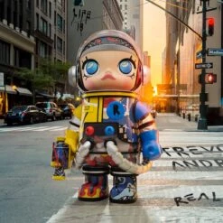 MEGA SPACE MOLLY 1000% Trevor Andrew -Outlet Mega Plush Store scene 03 WBOlBntpH1 1200x1200