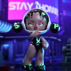 SKULLPANDA OOTD The Wild Green Figurine -Outlet Mega Plush Store scene 03 kUtOk5Cpnn 1200x1200